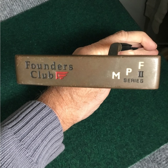 Founders Club MPF II series putter 35” new Winn grip - Picture 3 of 6